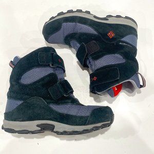 Columbia youth, size 6, Parker's Peak Boots  waterproof in grey and black.